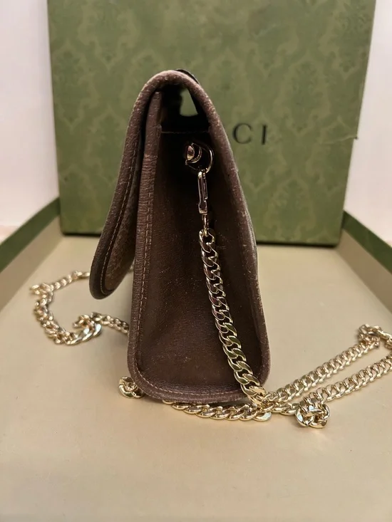 Gucci Brown Monogram GG Cross Bag - Picture 7 of 10